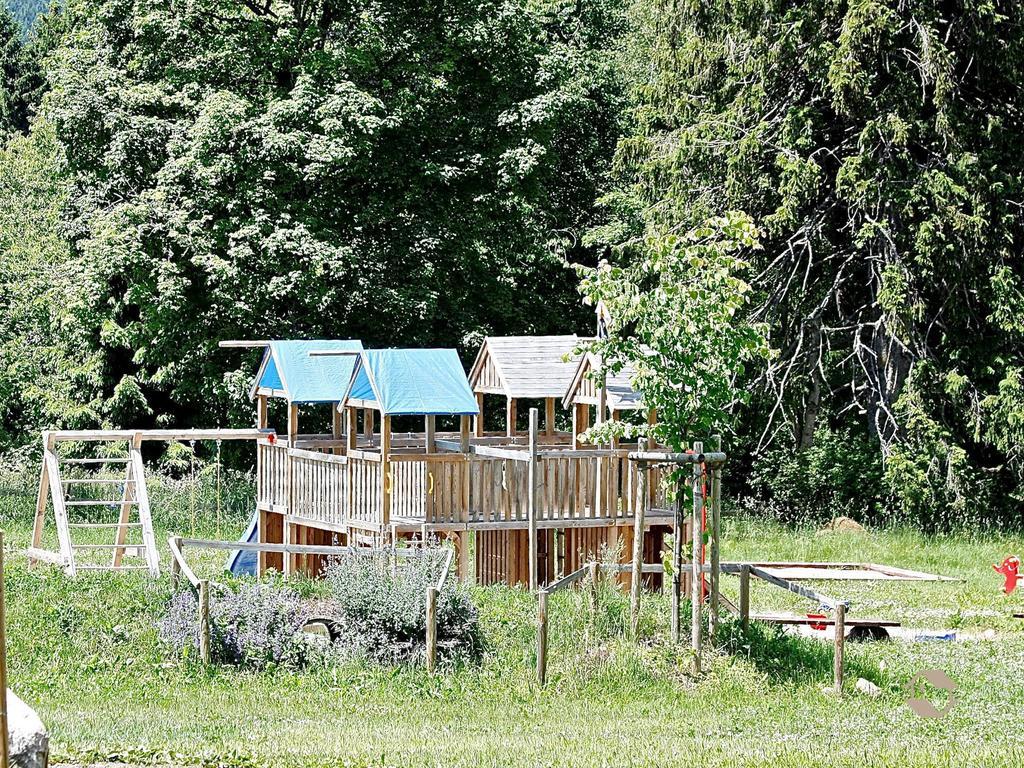 Ferien- & Freizeitpark Grafenhausen Villa Bagian luar foto